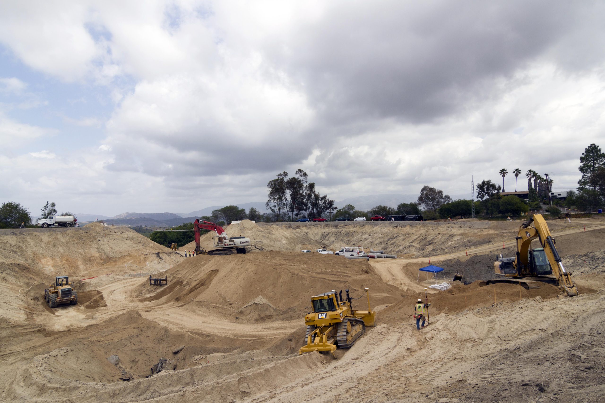 Country Club Reservoir grading and excavating